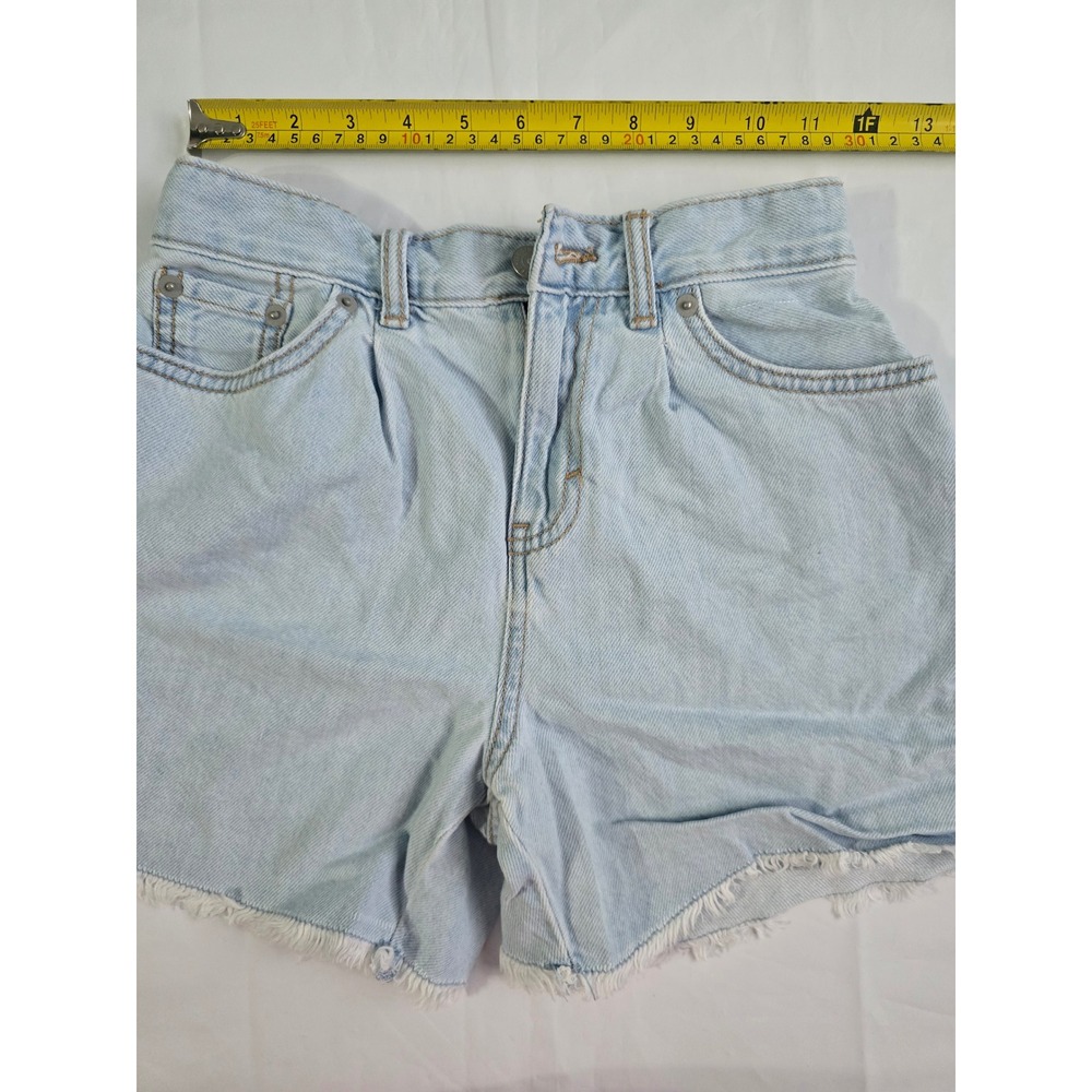 Levis Skirty Short Girls 10 Light Wash Denim Frayed Hem High Waist Shorts - Picture 6 of 14